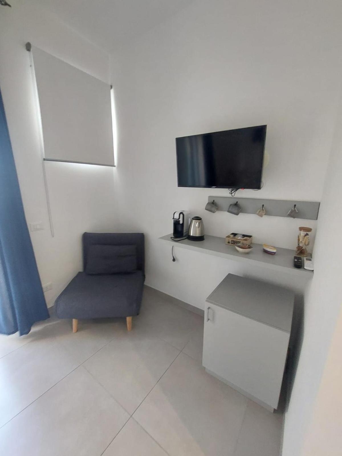 B&B A Due Passi Ischia Esterno foto